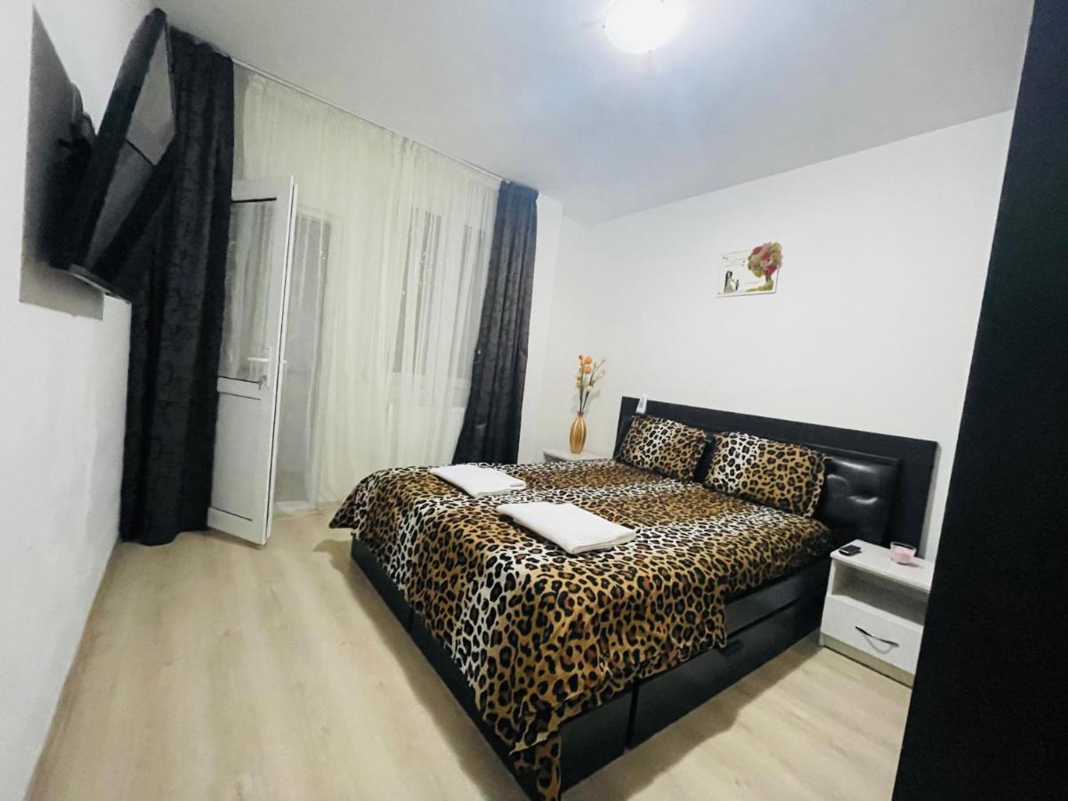 Apartament Ella Tulcea Exterior foto